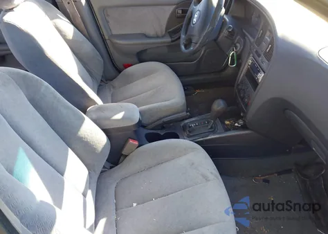 2005 Hyundai Elantra Gls/Gt z USA, uszkodzony, nr VIN KMHDN46D75U019631